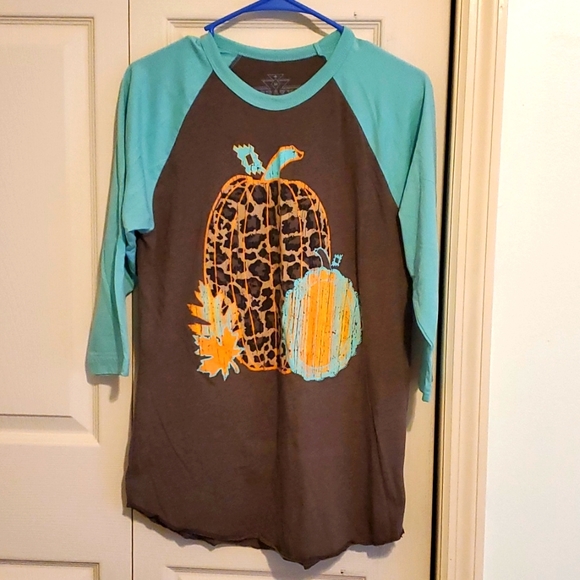 Animal print pumpkin T-shirt - Picture 1 of 4